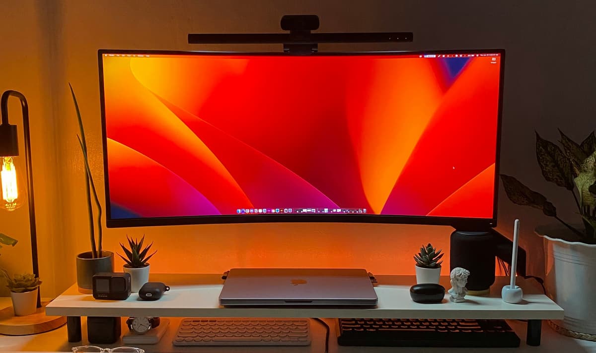 hvordan velge pc skjerm: buet skjerm